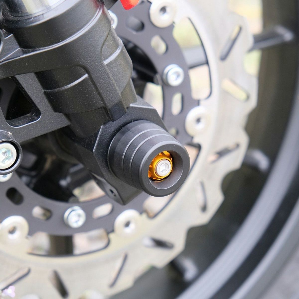 カラーパーツが熱い!SPEEDRAからハーレーにアクセントを追加出来るカスタムパーツが続々登場!あの人気クラッシュバーにも装着可能なカスタムパーツまで登場!?4