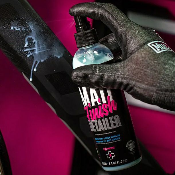 ハーレーの洗車やメンテナンスをもっと楽しく、もっと手軽に!実力とユーモアさを併せ持つMuc-Off製ケミカル商品多数販売開始!10