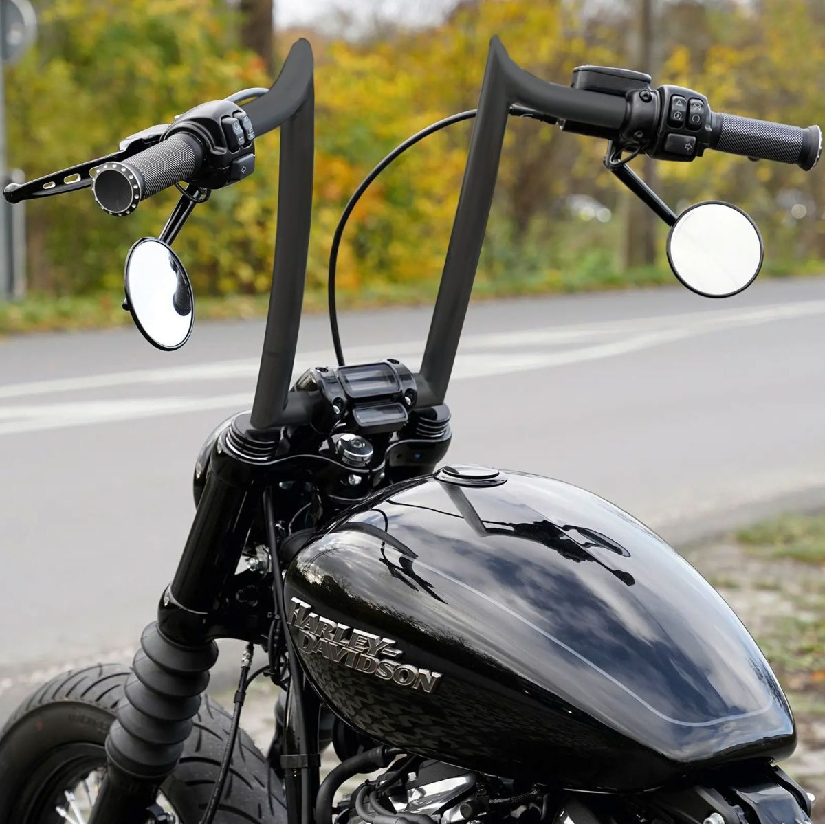 2025年モデルクルーザーライダー必見！車体のスタイルをより印象付ける個性豊かなハンドルバーがThunderbikeより続々登場4