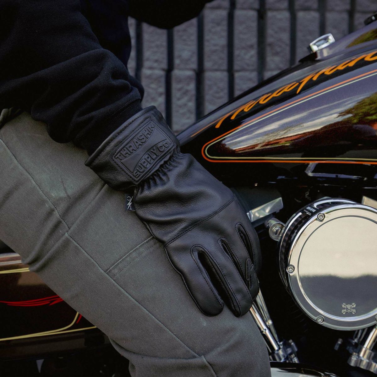 本格的な冬を迎える準備を!極寒ライドを快適にするスラシンサプライが贈るウィンター ローパーグローブがHD-partsに新登場1