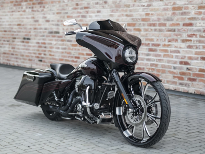 Killer Custom｜2012 CVO FLHX