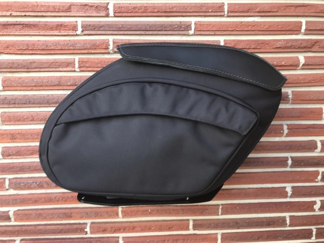Leather Pros(レザープロス)-アメリカで最高のT-スポーツバッグ