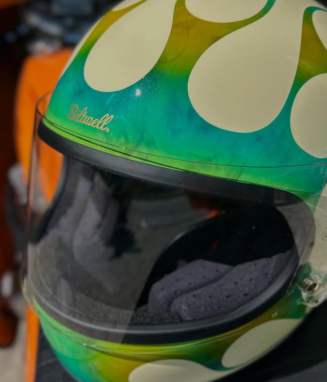 まさに被るアート作品！Biltwell×Born Freeのコラボレーションが生み出した限定カラーのGringo Sが販売開始！2