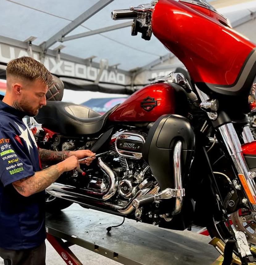比類なき排気システムの革新!まだ見ぬハーレーのパフォーマンを最大限引き出すことに特化した、知る人ぞ知る最強のエキゾーストメーカーD&D製品と販売開始!3