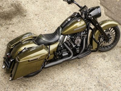2017 Roadking Special　olive gold カスタム模索中なのです。