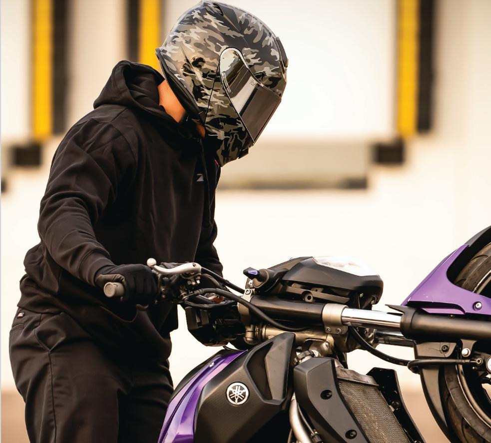 愛車のハーレーをストリートスタイルで乗りこなせ！グラフィックデザインとパフォーマンスが光るZ1Rフルフェイスヘルメットが登場！2