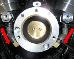 ハーレーのエアクリーナーのブローバイガス還元とオイル漏れ5