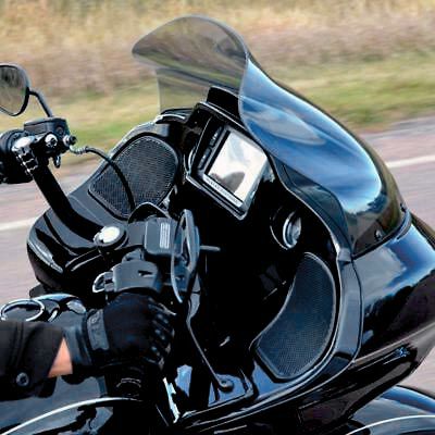 ハーレーのウインドシールドの素材 - ハーレーカスタムガイド